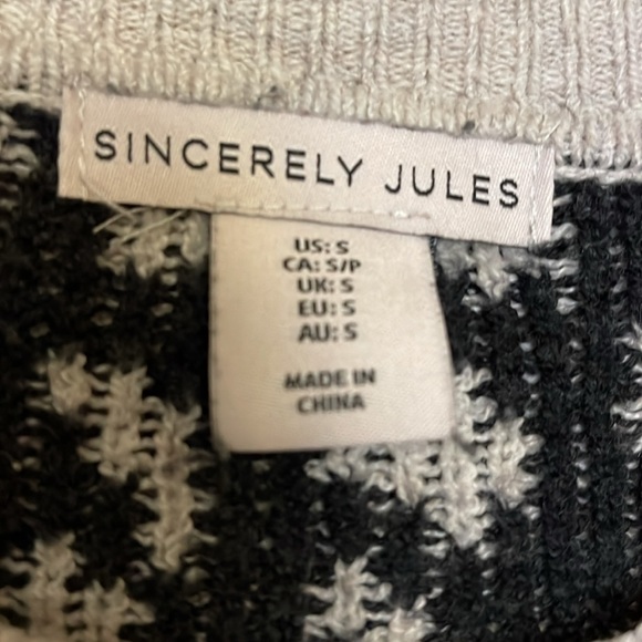 Sincerely Jules Cheetah Print Stretchy Soft Long-sleeve Sweater Size Small - Picture 7 of 12